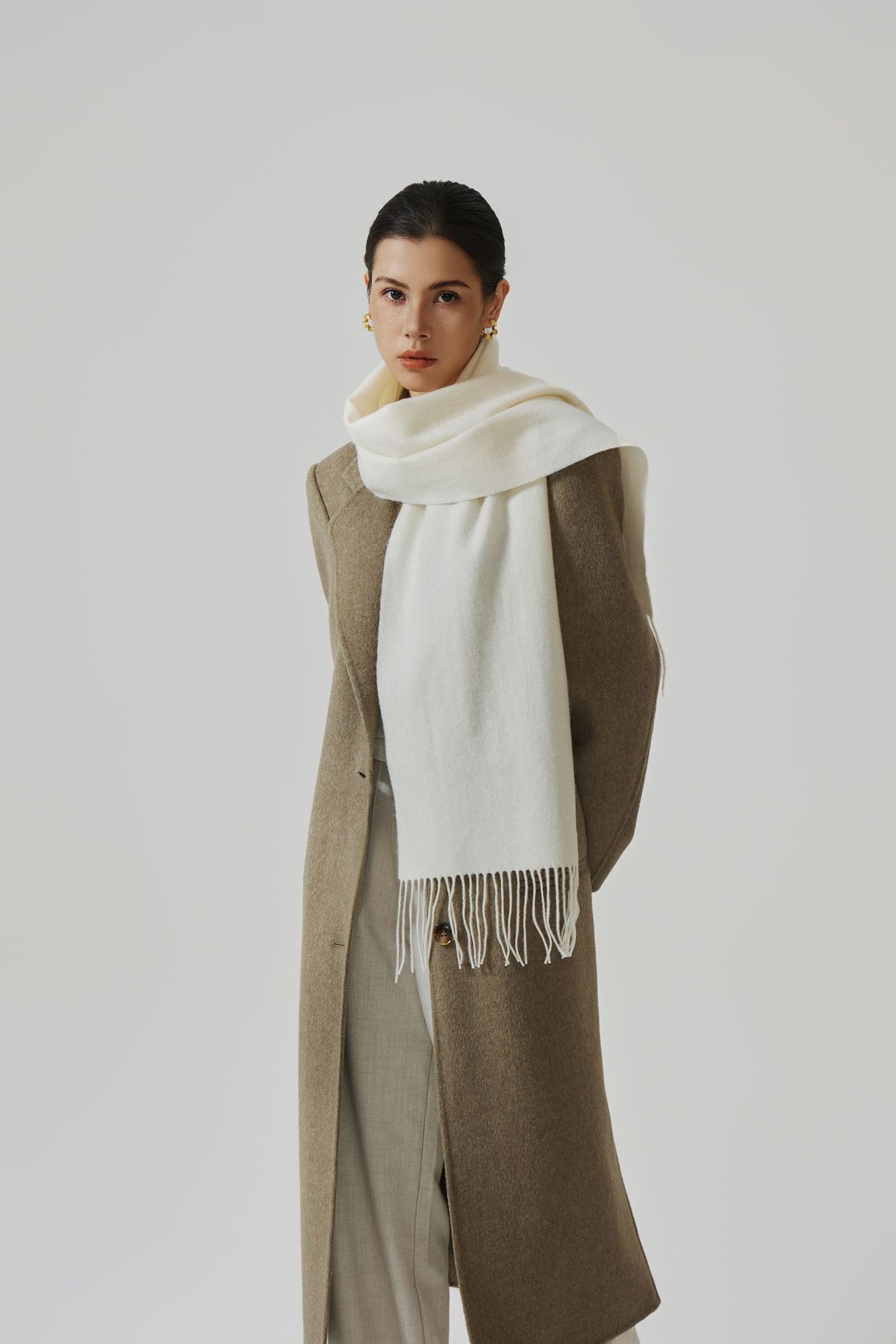 All Season Elegant Fringed Scarf