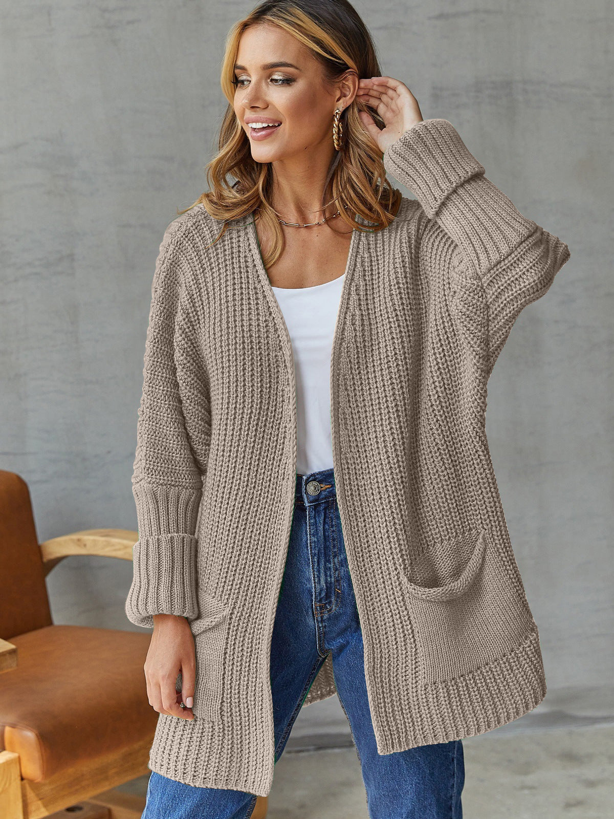 Damen-Strickjacke in Übergröße - Offene Strickjacke mit Taschen und langen Ärmeln